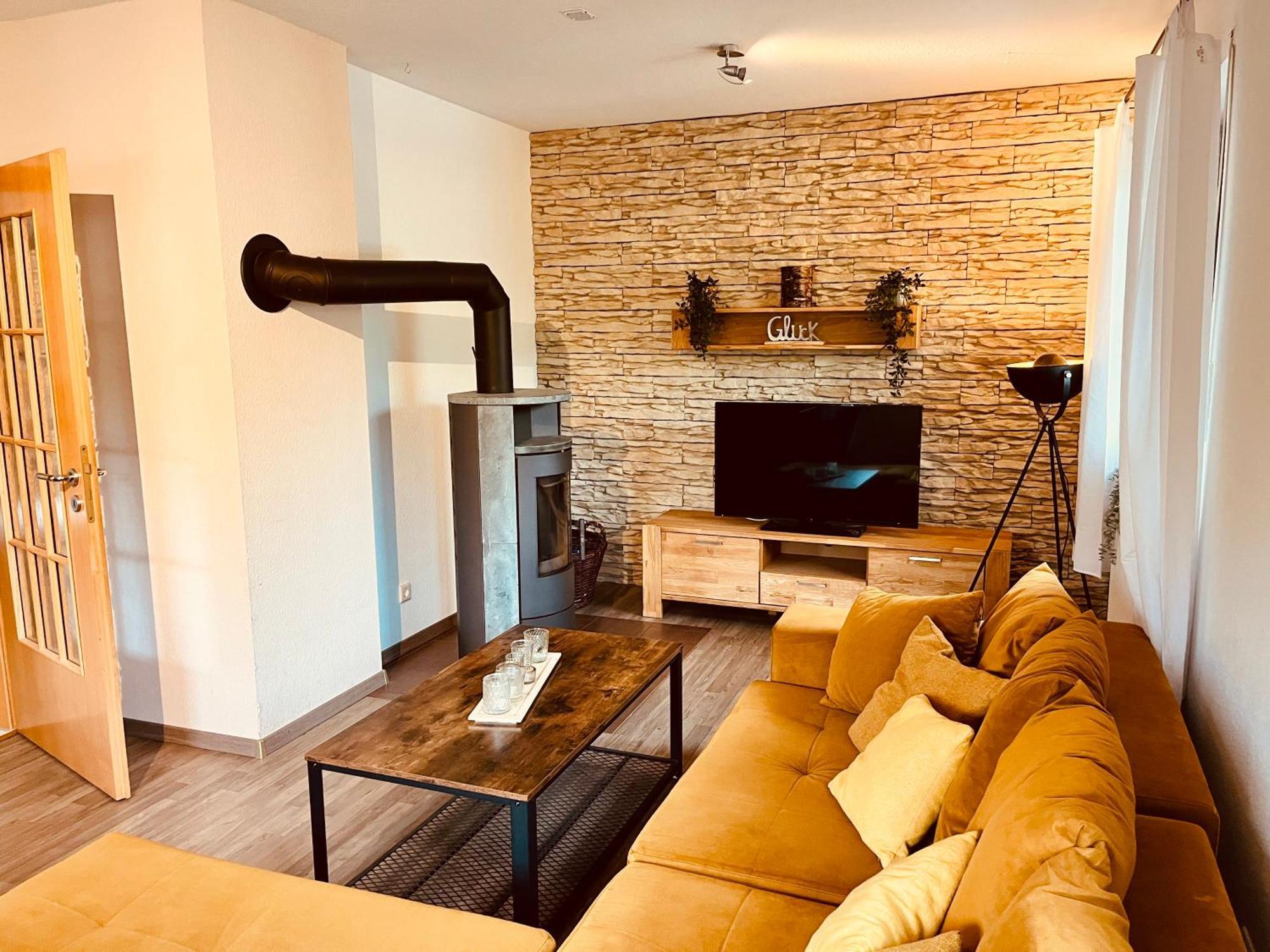 Vinxt Bach Scheune Gonnersdorf  Extérieur photo